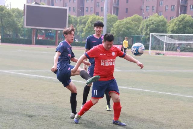 国王队教练：阿卡夫可在弱侧借球进攻改变局面